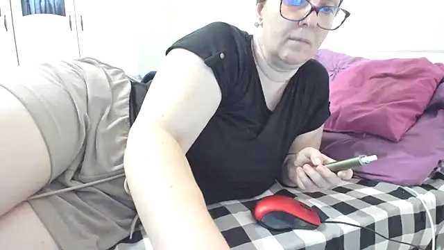 Snapshot of wetladyjoy chatting on 07/04/26, 07:47 wetladyjoy online show from 07/04/26, 07:47