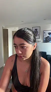 Snapshot of Lily_June chatting on 04/16/26, 09:26 Lily June online show from 04/16/26, 09:26