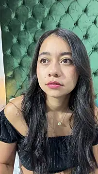 Snapshot of Lily_June chatting on 05/24/26, 10:15 Lily June online show from 05/24/26, 10:15