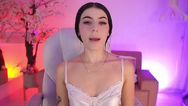 JadeSummerr online show from 04/27/26, 11:41