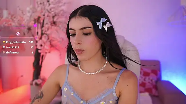 JadeSummerr online show from 05/11/26, 04:04