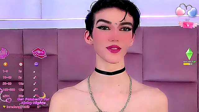 Baby FenixTS online show from 12/02/25, 09:21