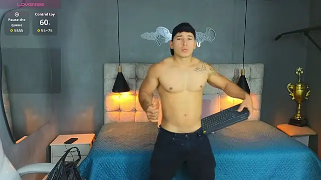 Horny nick18 online show from 09/11/25, 12:27