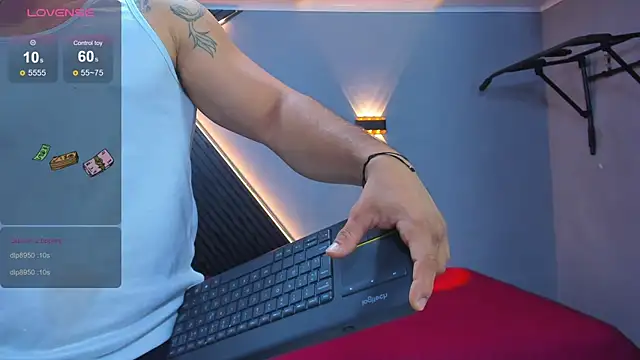 Horny nick18 online show from 05/08/26, 12:32
