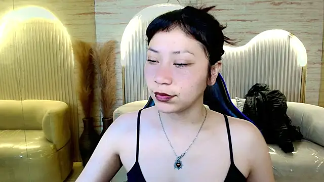 Snapshot of valentina_r_ chatting on 03/24/26, 03:11 valentina r online show from 03/24/26, 03:11