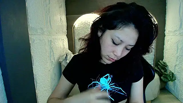 Snapshot of valentina_r_ chatting on 04/02/26, 03:15 valentina r online show from 04/02/26, 03:15