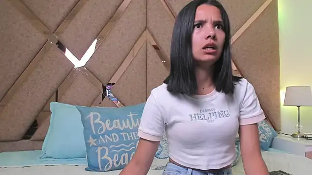 Snapshot of BelhaLawuo chatting on 11/20/25, 07:24 BelhaLawuo online show from 11/20/25, 07:24