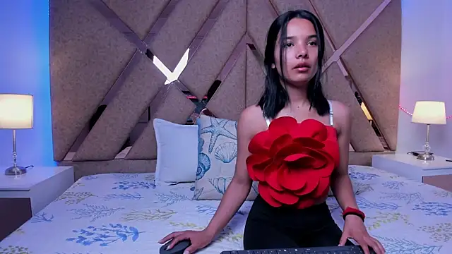 Snapshot of BelhaLawuo chatting on 12/16/25, 07:19 BelhaLawuo online show from 12/16/25, 07:19