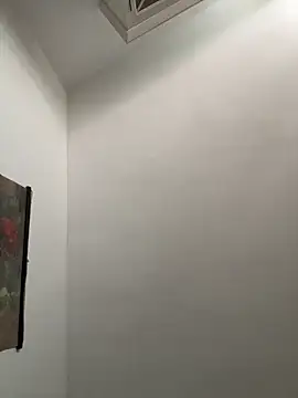 Snapshot of piccolaflo chatting on 10/03/25, 02:03 piccolaflo online show from 10/03/25, 02:03