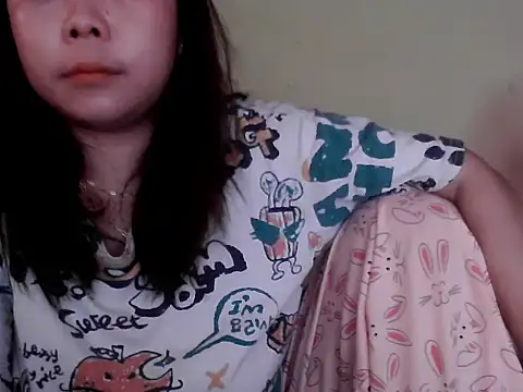 mimi15 online show from 04/28/26, 07:57