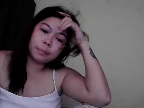 mimi15 online show from 05/04/26, 08:21