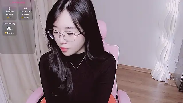 Miu-999 online show from 11/19/25, 02:11