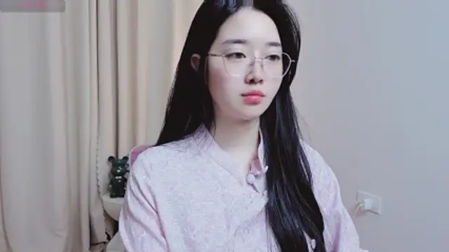 Snapshot of Miu-999 chatting on 03/03/26, 03:01 Miu-999 online show from 03/03/26, 03:01