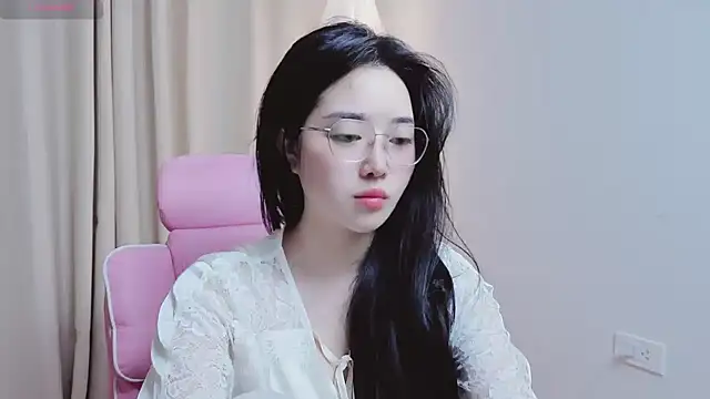 Snapshot of Miu-999 chatting on 03/12/26, 04:40 Miu-999 online show from 03/12/26, 04:40