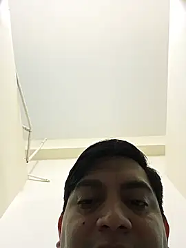 Snapshot of Renatox69 chatting on 06/18/26, 04:46 Renatox69 online show from 06/18/26, 04:46