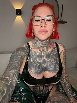 CatCoxx online show from 04/24/26, 05:10