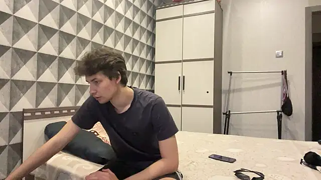 Snapshot of merycouple chatting on 02/08/26, 12:25 merycouple online show from 02/08/26, 12:25