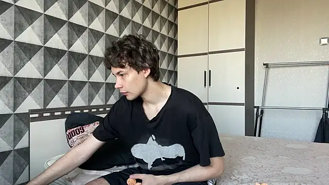 Snapshot of merycouple chatting on 02/12/26, 02:17 merycouple online show from 02/12/26, 02:17