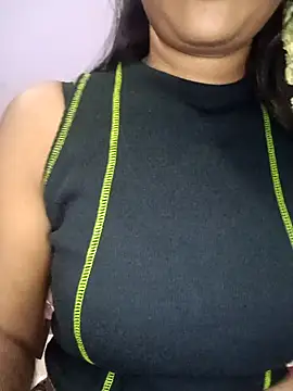 Tamil kavinila online show from 05/01/26, 05:28