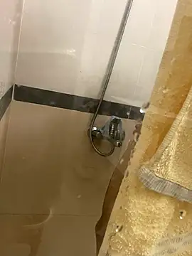 Snapshot of traidamtimgainung chatting on 10/08/25, 12:36 traidamtimgainung online show from 10/08/25, 12:36