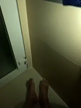 Snapshot of traidamtimgainung chatting on 10/18/25, 05:46 traidamtimgainung online show from 10/18/25, 05:46