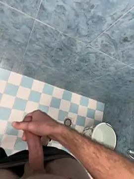 Snapshot of amnnnnnnnnnnn chatting on 02/15/26, 04:47 amnnnnnnnnnnn online show from 02/15/26, 04:47