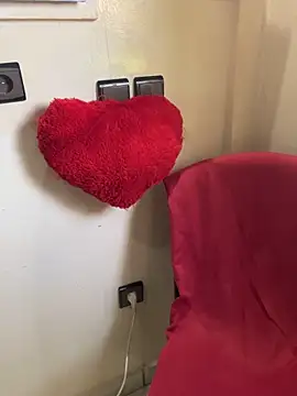 Snapshot of Yasar-Xxxl chatting on 02/14/26, 02:14 Yasar-Xxxl online show from 02/14/26, 02:14