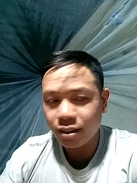 DungLuongg online show from 09/26/25, 01:04