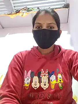 Snapshot of poojam93 chatting on 11/24/25, 01:16 poojam93 online show from 11/24/25, 01:16