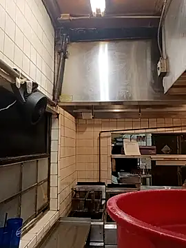 sarahkat86 online show from 11/20/25, 12:22