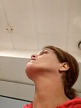 sarahkat86 online show from 01/31/26, 07:23