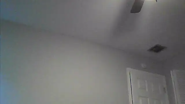 sarahkat86 online show from 04/25/26, 09:23