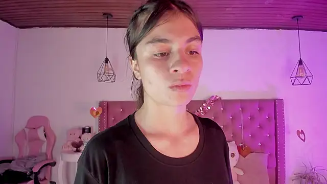 Jade rey  online show from 03/16/26, 08:13