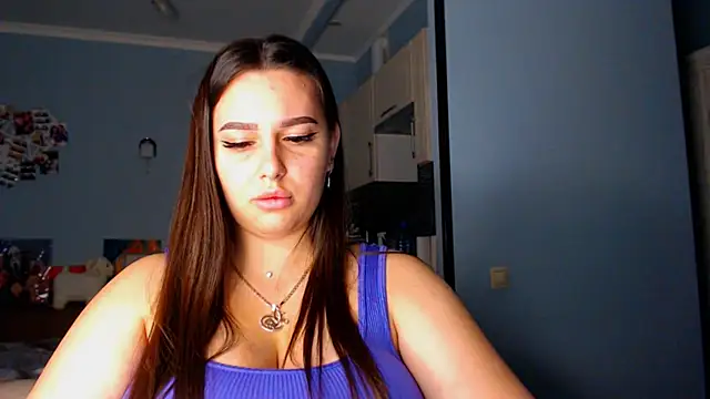 NikiWhite online show from 09/18/25, 10:01