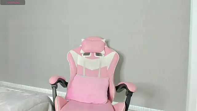 kendal hot01 online show from 11/24/25, 06:07