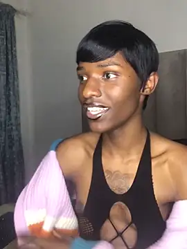 Trans fairy online show from 10/01/25, 08:37