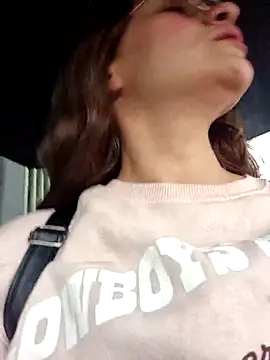 aytanna torrez online show from 10/17/25, 07:38