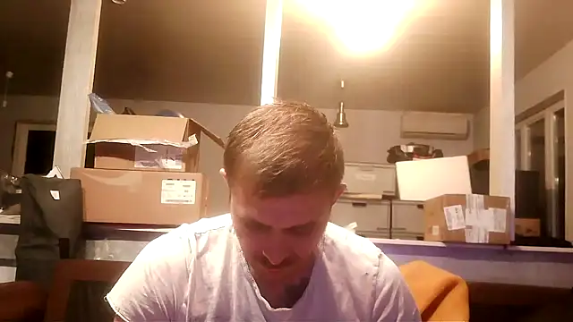 Snapshot of Bikerhot883hd chatting on 10/03/25, 07:33 Bikerhot883hd online show from 10/03/25, 07:33