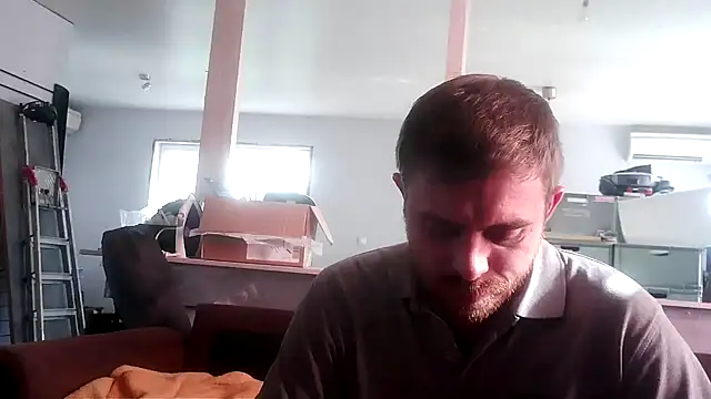 Snapshot of Bikerhot883hd chatting on 10/16/25, 10:49 Bikerhot883hd online show from 10/16/25, 10:49