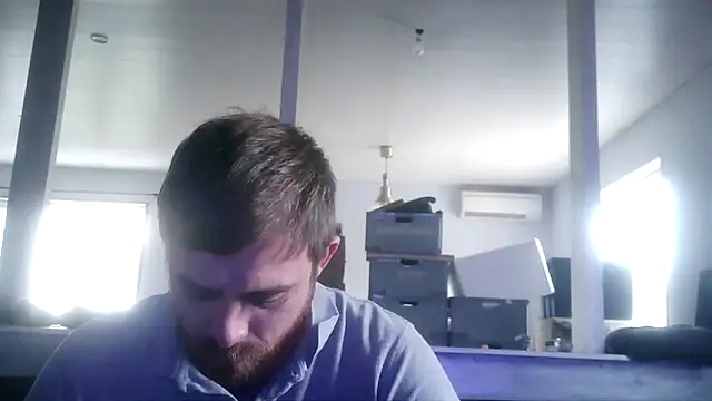 Snapshot of Bikerhot883hd chatting on 11/03/25, 10:05 Bikerhot883hd online show from 11/03/25, 10:05