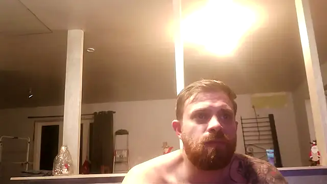 Snapshot of Bikerhot883hd chatting on 12/13/25, 08:14 Bikerhot883hd online show from 12/13/25, 08:14