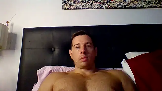 Snapshot of luca23millo90 chatting on 03/13/26, 06:14 luca23millo90 online show from 03/13/26, 06:14