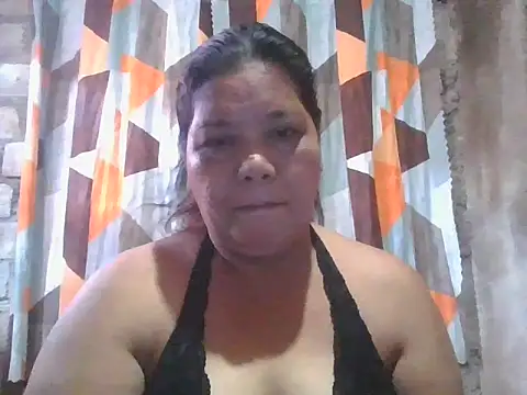 Snapshot of xxbernxxx chatting on 05/09/26, 03:34 xxbernxxx online show from 05/09/26, 03:34