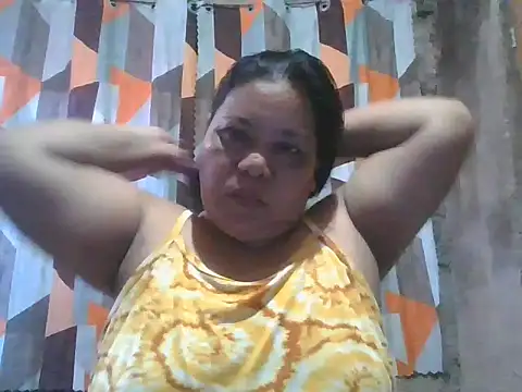 Snapshot of xxbernxxx chatting on 05/17/26, 02:31 xxbernxxx online show from 05/17/26, 02:31