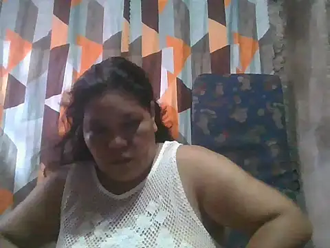 Snapshot of xxbernxxx chatting on 05/21/26, 11:56 xxbernxxx online show from 05/21/26, 11:56
