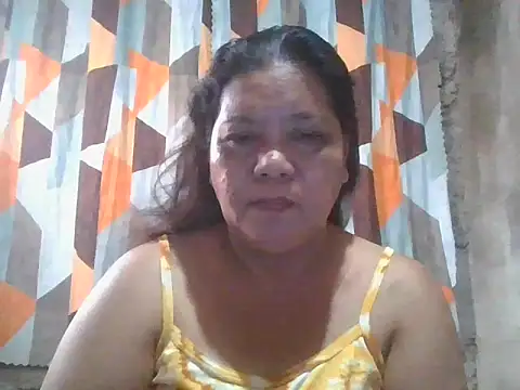 Snapshot of xxbernxxx chatting on 05/30/26, 12:19 xxbernxxx online show from 05/30/26, 12:19