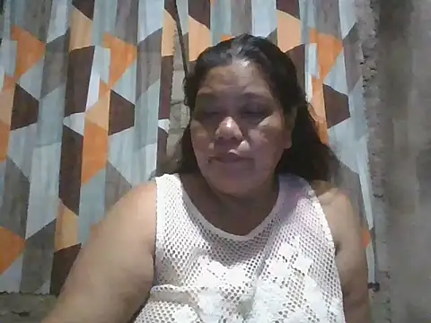 Snapshot of xxbernxxx chatting on 06/03/26, 02:08 xxbernxxx online show from 06/03/26, 02:08