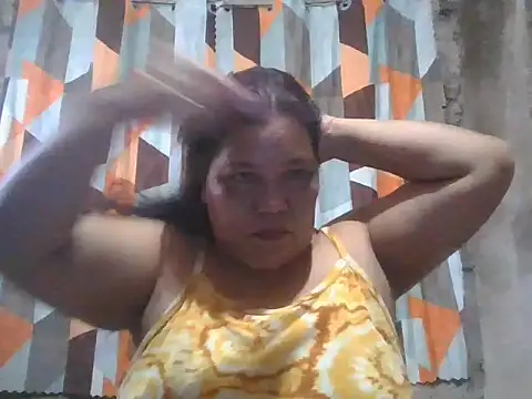 Snapshot of xxbernxxx chatting on 06/09/26, 02:01 xxbernxxx online show from 06/09/26, 02:01