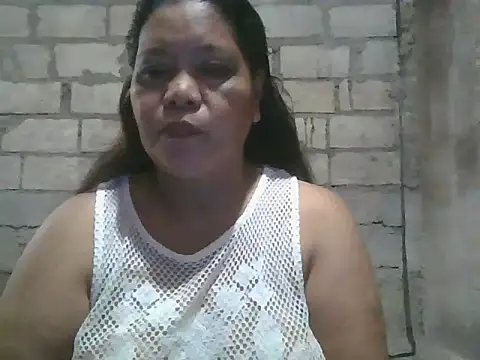 Snapshot of xxbernxxx chatting on 07/01/26, 12:45 xxbernxxx online show from 07/01/26, 12:45