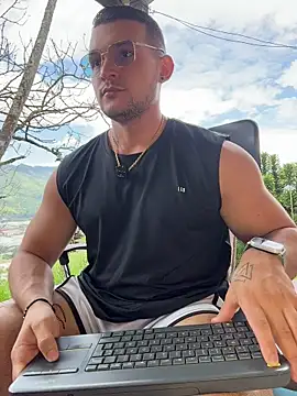 Marco Vega online show from 06/17/26, 03:13